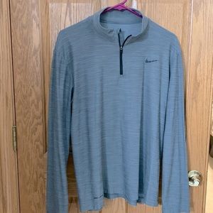 Nike quarterzip dri-fit material